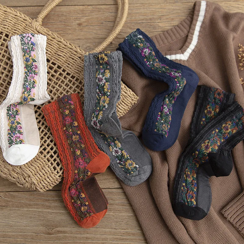 Chaussettes mi-hautes en coton à motif torsadé jacquard floral rétro pour femmes automne hiver mode décontractée
