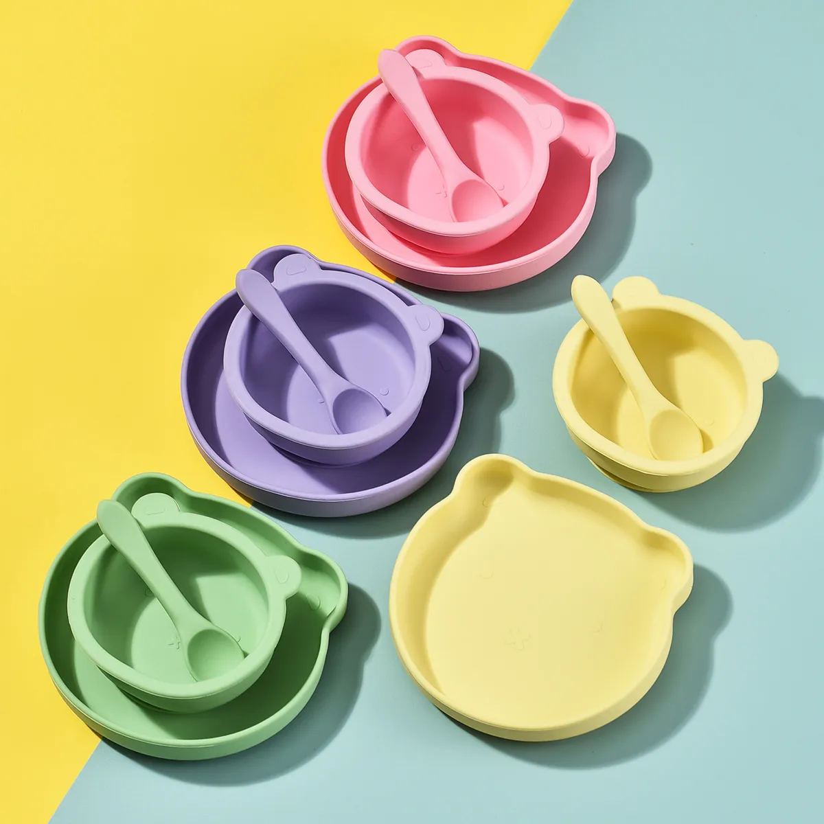 Set de Vaisselle en Silicone pour Bébé Ours de Dessin Animé Bol à Ventouse Assiette Divisée Cuillère pour Bambins