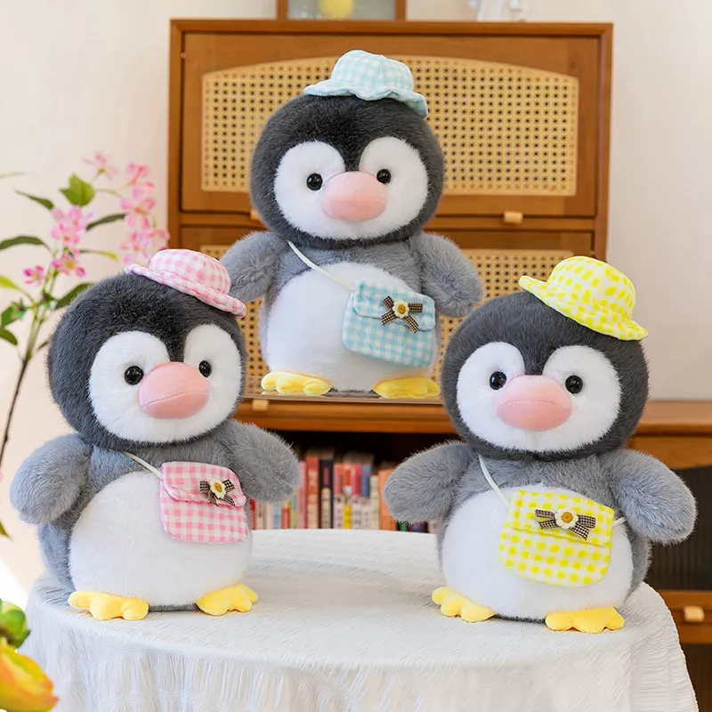Süßer Cartoon Rucksack Pinguin Plüschtier Weiche Stoffpuppe mit Hut und Tasche Kinder Geburtstagsgeschenk Heimdekoration