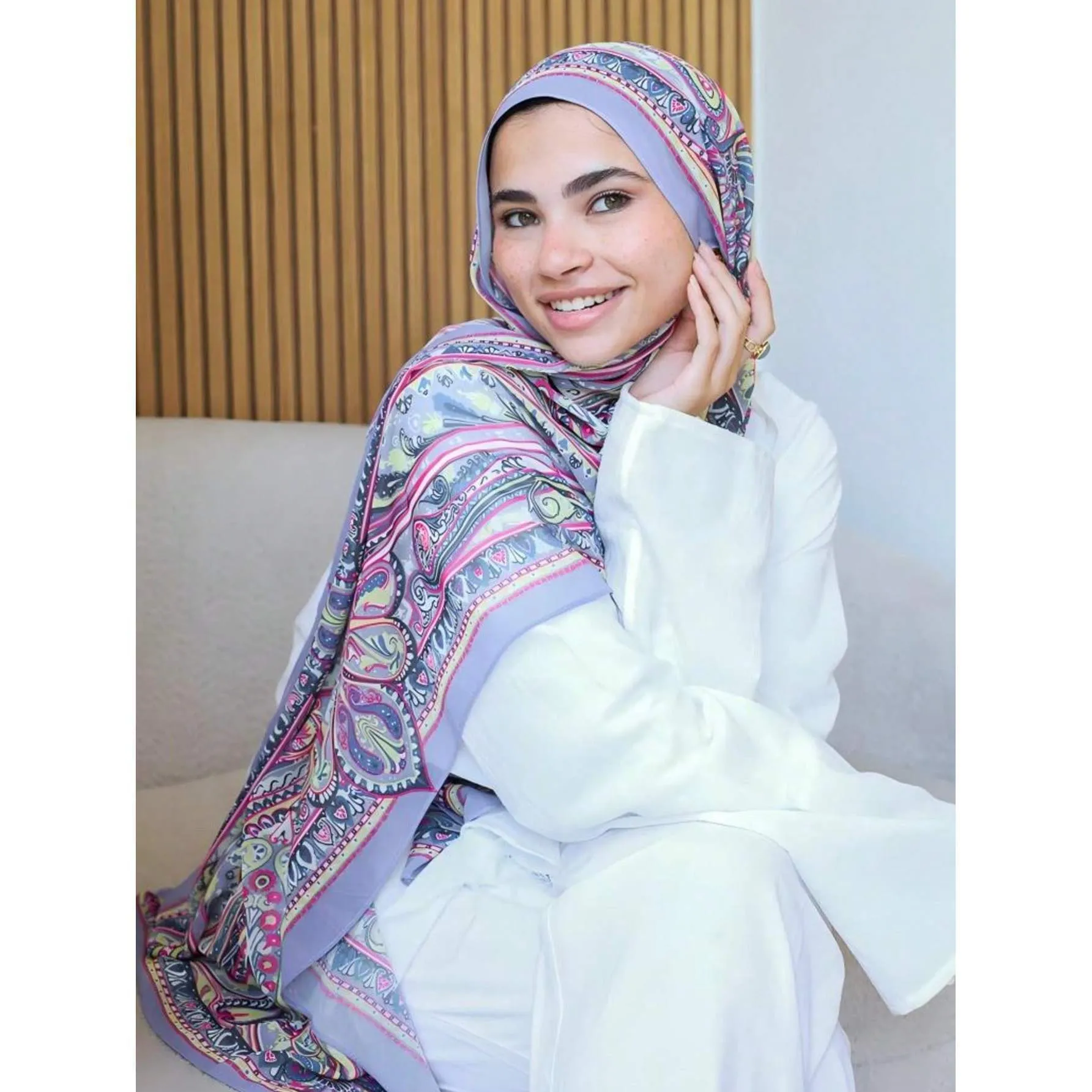 Women Bohemian Paisley Print Chiffon Scarf Lightweight Sun Protection Shawl Beach Headscarf Fashion Neck Scarf