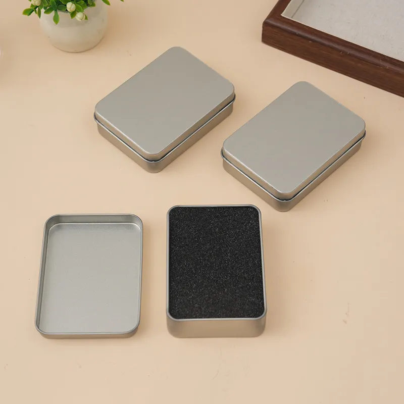 Mini Round Tinplate Coin Purse Earphone Storage Case With Zipper Hand Strap Cartoon Pattern Portable Metal Box