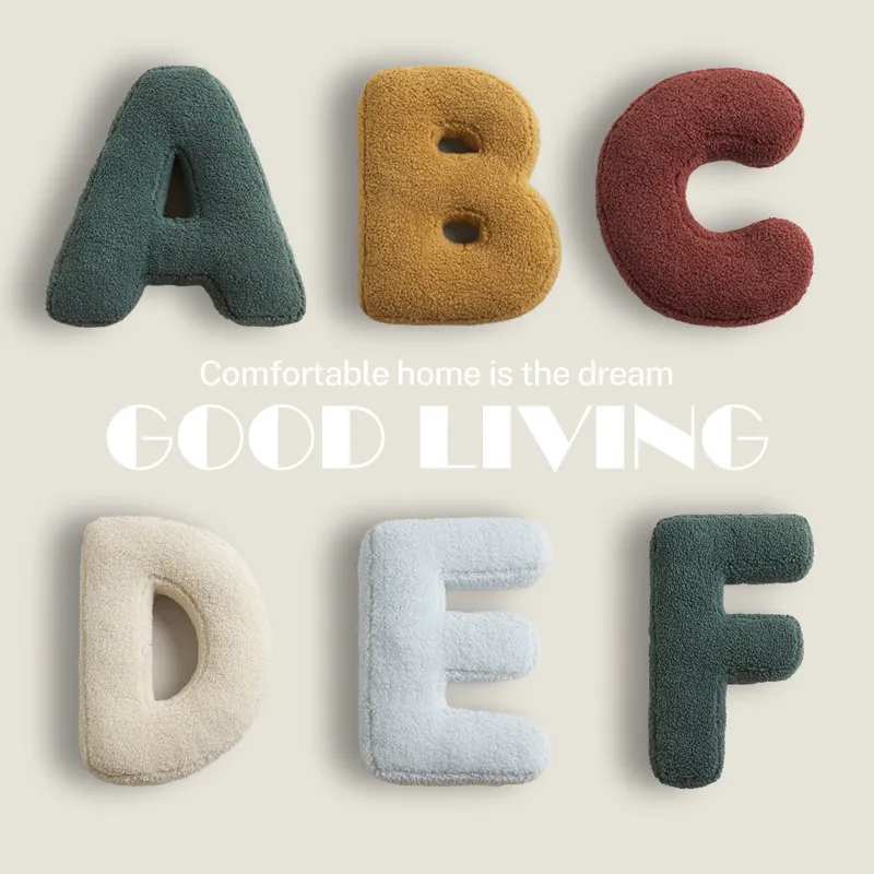 Coussin Décoratif Lettre Anglaise Créatif Peluche Cachemire Agneau Doux Coussin Alphabet pour Canapé Lit Salon Décoration Intérieure