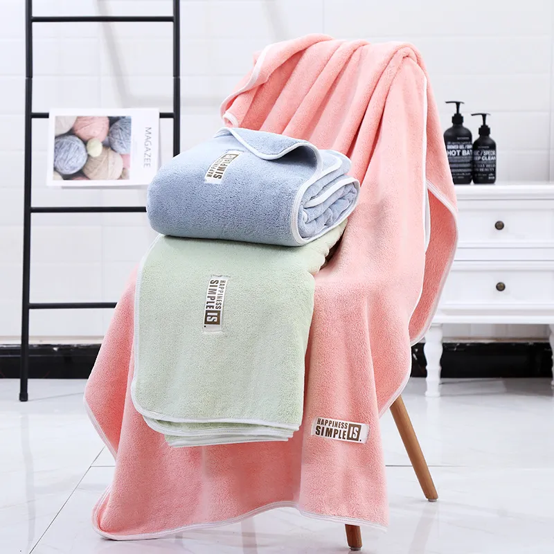 Suave Esponjosa Absorbente Toalla de Baño de Felpa Coral Gran Tamaño Tejido Liso Grueso con Etiqueta de Tela para Baño Hogar