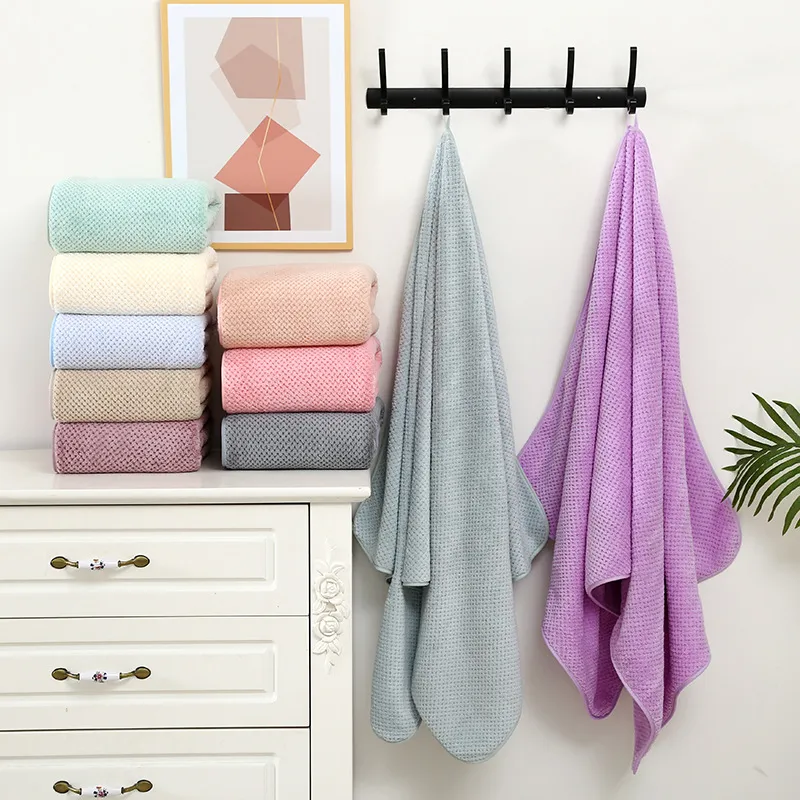 Drap de Bain en Polaire Corail Épaissie Grille Ananas Absorbant Doux Séchage Rapide Serviettes de Bain Pour Maison Salle de Bain Hommes Femmes