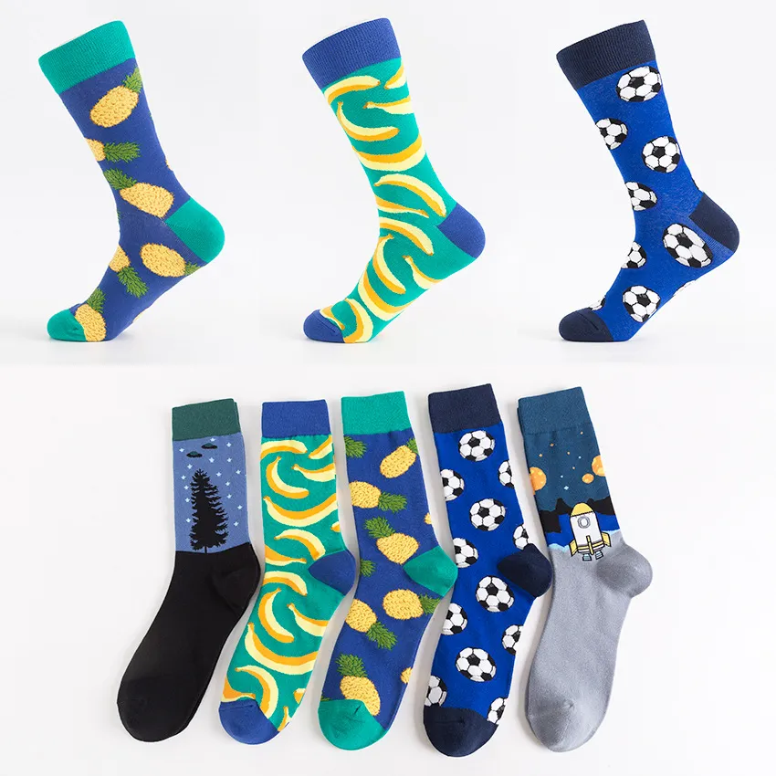 Men's Trendy Cartoon Printed Crew Socks High Stretch Cotton Blend Sports Skateboard Long Socks Casual Breathable Stockings