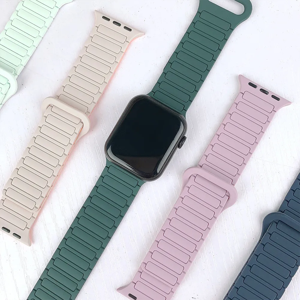 Silicone Magnetic Watch Band Replacement Strap For Smartwatch Two Tone Magnetic Closure Wristband Fashion Accessory