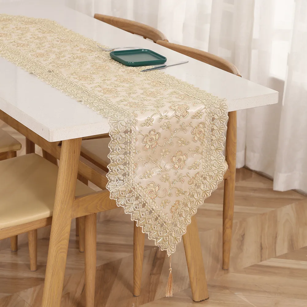 Runner da Tavola in Pizzo di Poliestere in Stile Rustico Americano Ricamo Floreale Nappa Sala da Pranzo Tavolo da Tè Decorazione