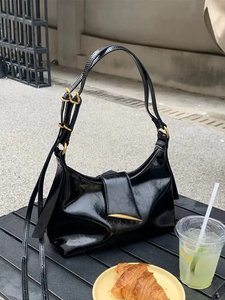 Minimalistische PU Leer Okseltas Voor Dames Stille Luxe Effen Kleur Schouder Crossbody Tas Dagelijkse Mode Tote Tas