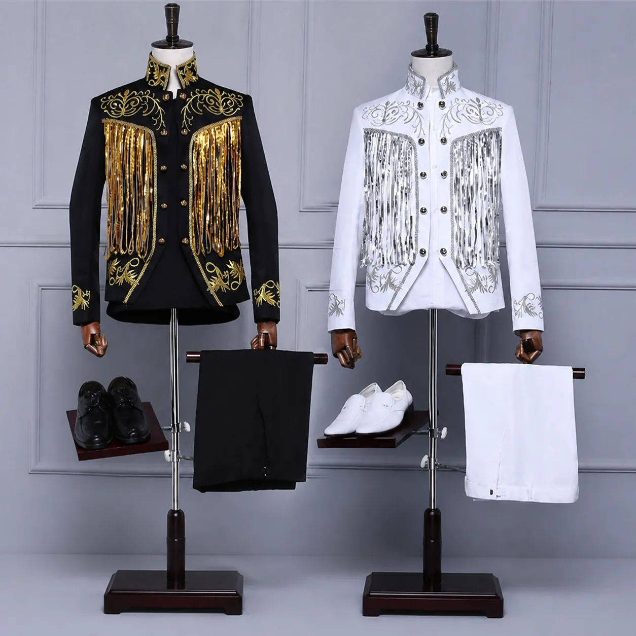 Men Vintage Palace Style Performance Suit Jacket Pants Palace Embroidery Sequin Tassel Stage Costume Host Singer Party Wear Top Bottom
