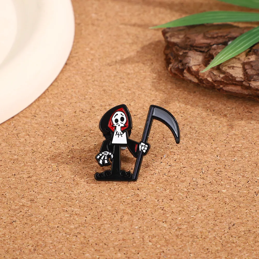 Niche Cartoon Grim Reaper Enamel Brooch Personalized Alloy Metal Badge Pin Fashion Clothing Backpack Jewelry Gift