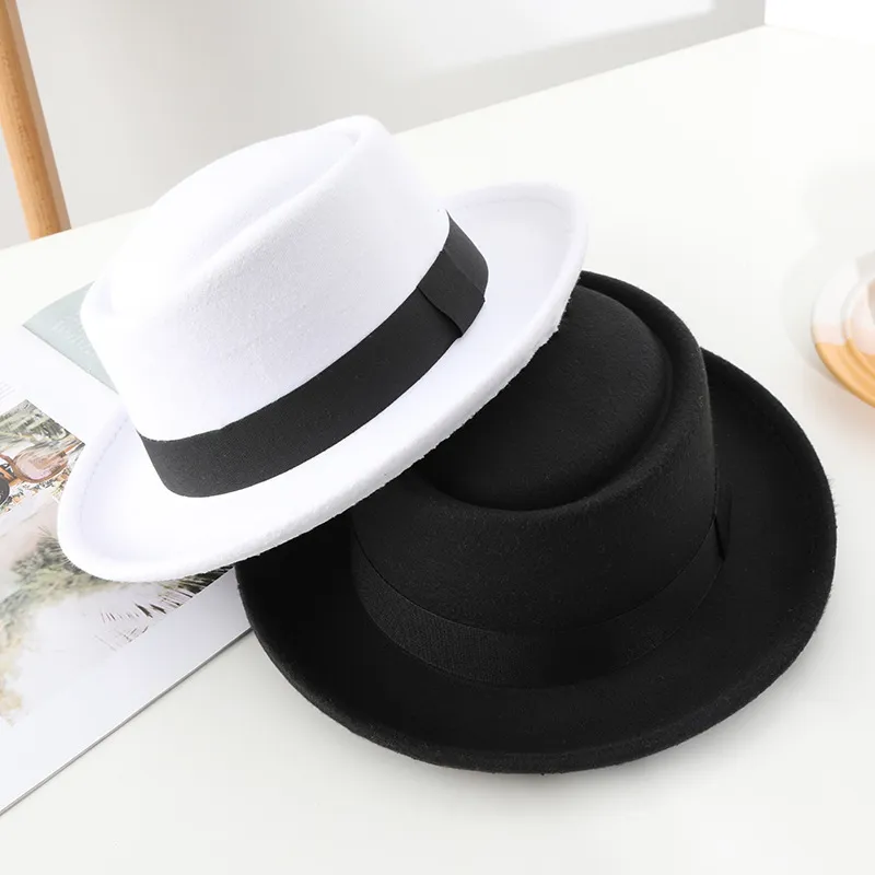 British Style Felt Fedora Hat For Women Men Vintage Jazz Hat With Black Ribbon Band Round Crown Flat Top Fashion Accessory