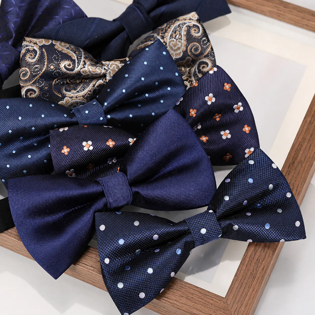 Men's Classic Jacquard Polyester Silk Bowtie Business Wedding Party Formal Tuxedo Bow Tie Neckwear Accessory