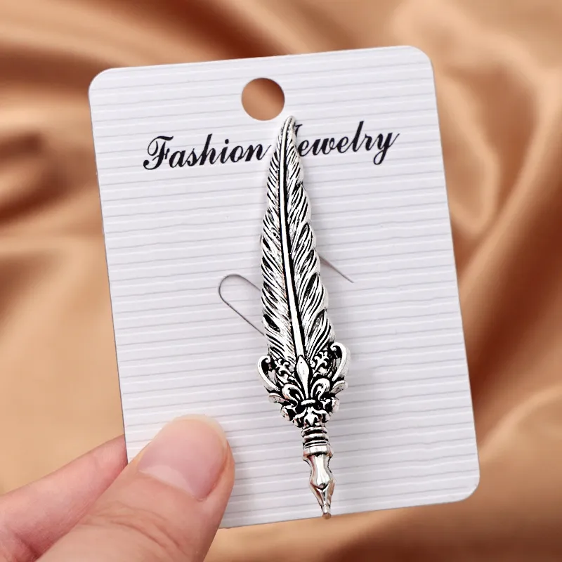 Vintage Silver Feather Brooch Retro Alloy Feather Lapel Pin Suit Badge Fashion Jewelry Accessories For Men Women