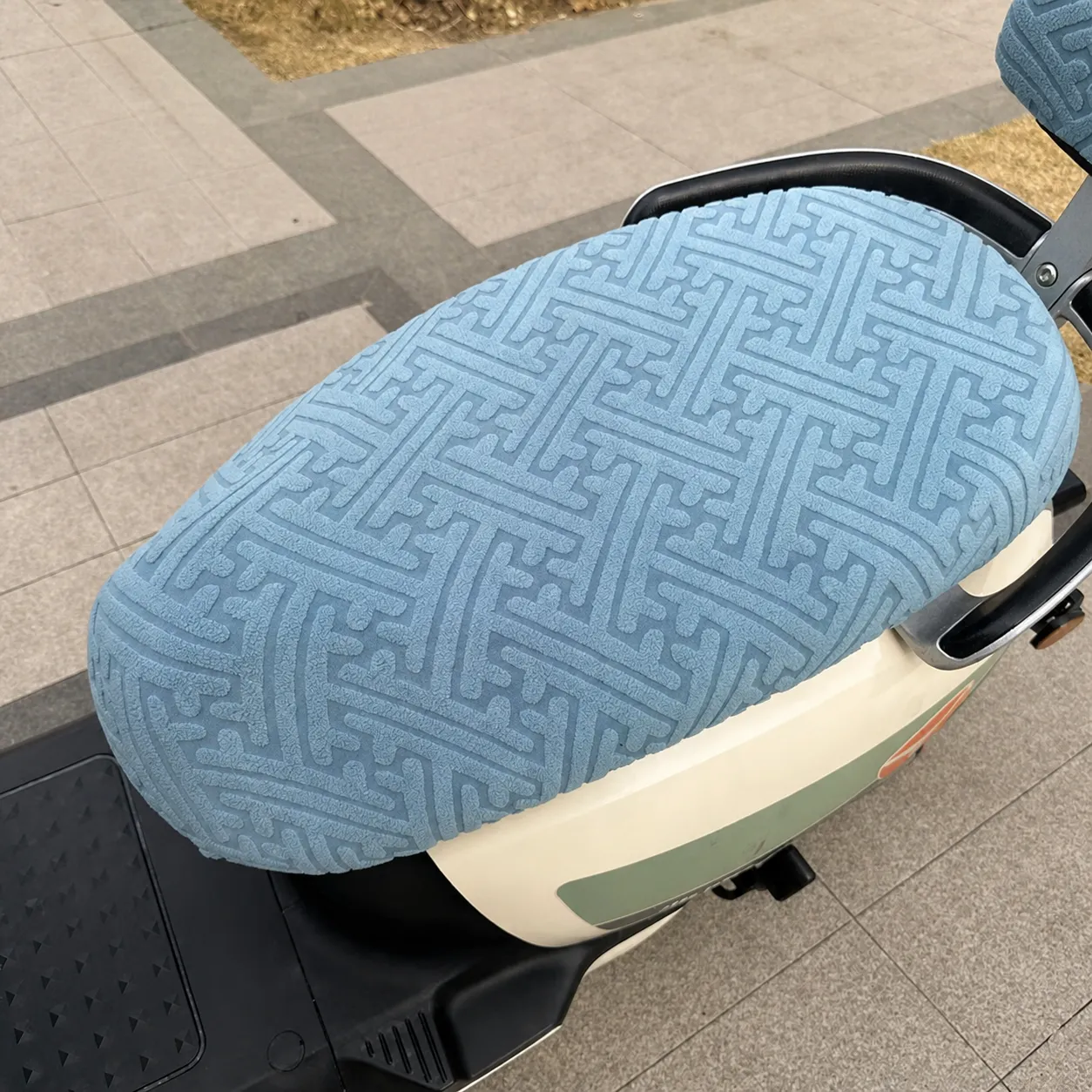 Funda de Asiento de Scooter Eléctrico Universal Transpirable Protector Solar Cojín Polar Térmico Almohadilla Jacquard