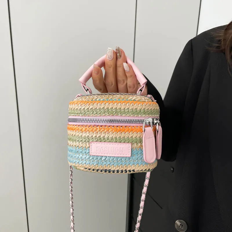 Damen Gestreifte Stroh Eimertasche Sommerurlaub Kontrastfarbe Gewebte Umhängetasche Kleine Crossbody Handtasche Mit Kette