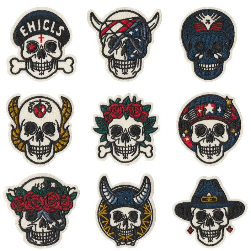 Écussons Brodés Tête de Mort Cartoon Thermocollant Gothique Punk Biker Applique Vêtements Accessoires DIY Réparation Badges