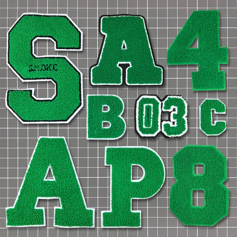Grüne Chenille Handtuchstickerei Buchstaben Zahlen Aufnäher DIY Bekleidungszubehör Baseball Jacke Dekorative Bestickte Flicken