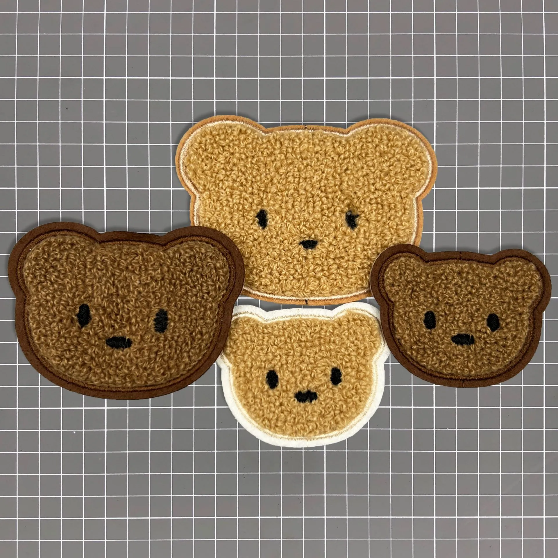 Cartoon Handtuchstickerei Bärenkopf Aufnäher DIY Süße Tier Applikation Kleidung Zubehör Dekorativer Aufnäher zum Aufnähen