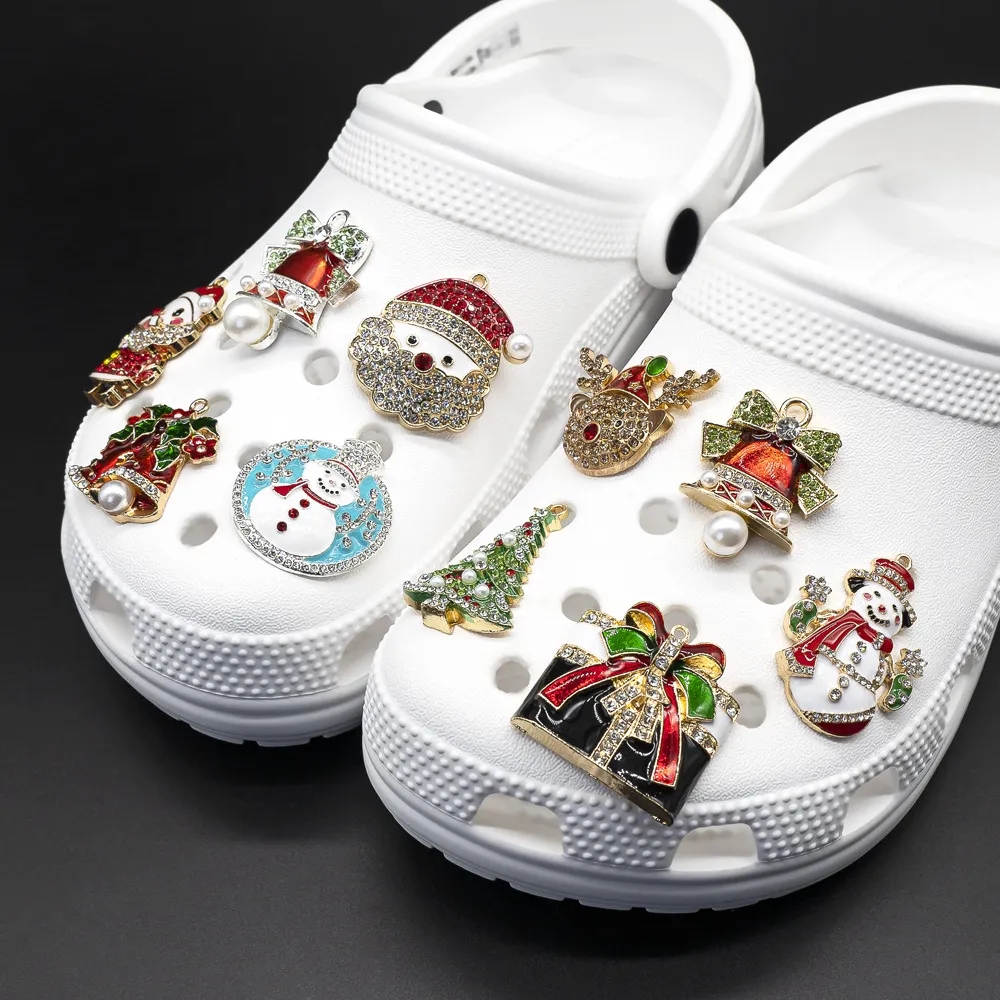 Noël Père Noël Bonhomme de Neige Arbre Cloche Métal Strass Breloques Chaussure Clog DIY Boucle de Chaussure Décorative