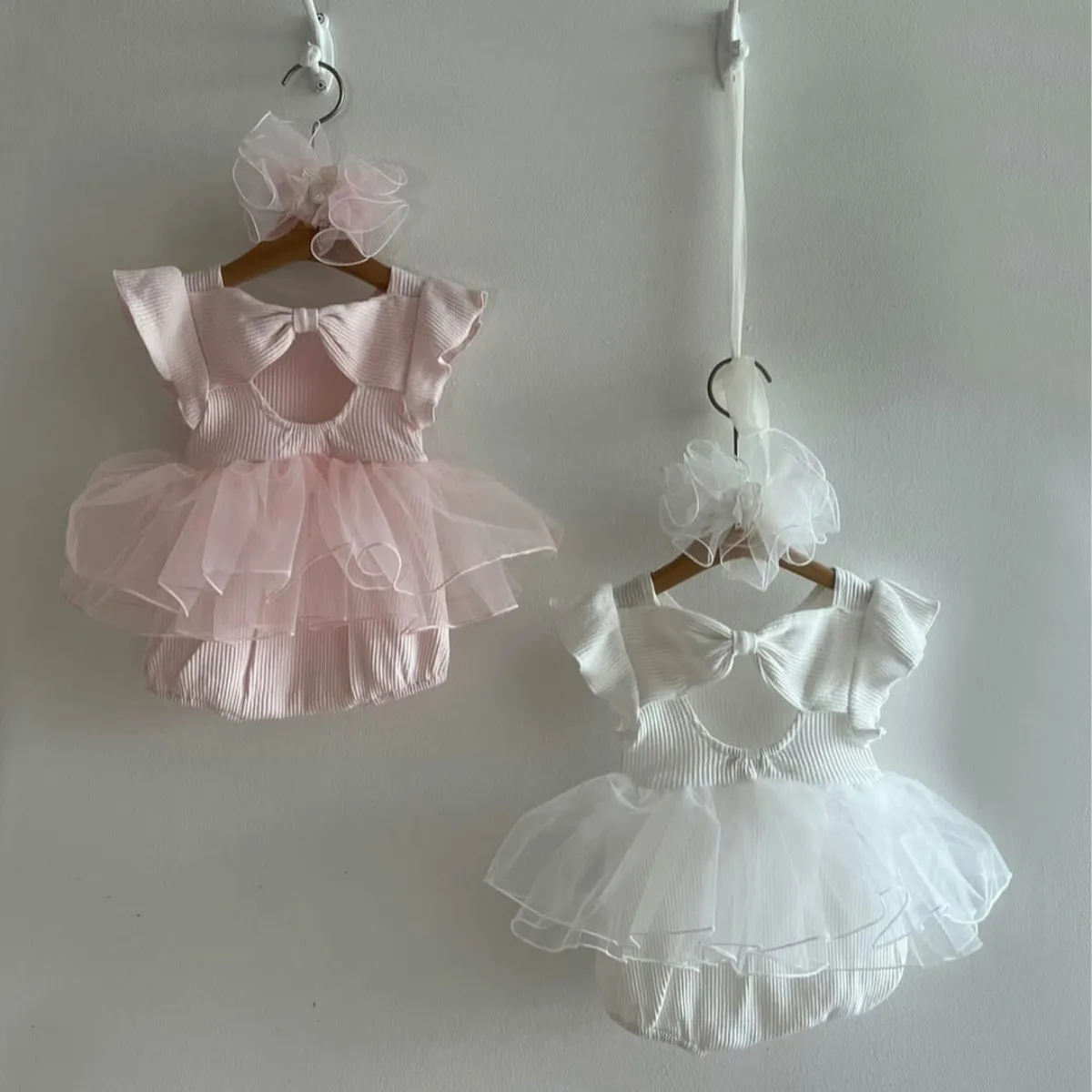 Bébé Filles Été Mignon Maille Nœud Papillon Manches Volants Barboteuse Nouveau-Né Mélange de Coton Couleur Unie Robe Princesse Body