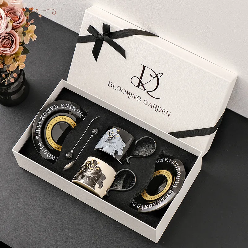 Keramiek Koffiekop en Schotel Set Luxe Vintage Bloemen Mok met Geschenkbox voor Thuis Kantoor Bruiloft Housewarming Cadeau