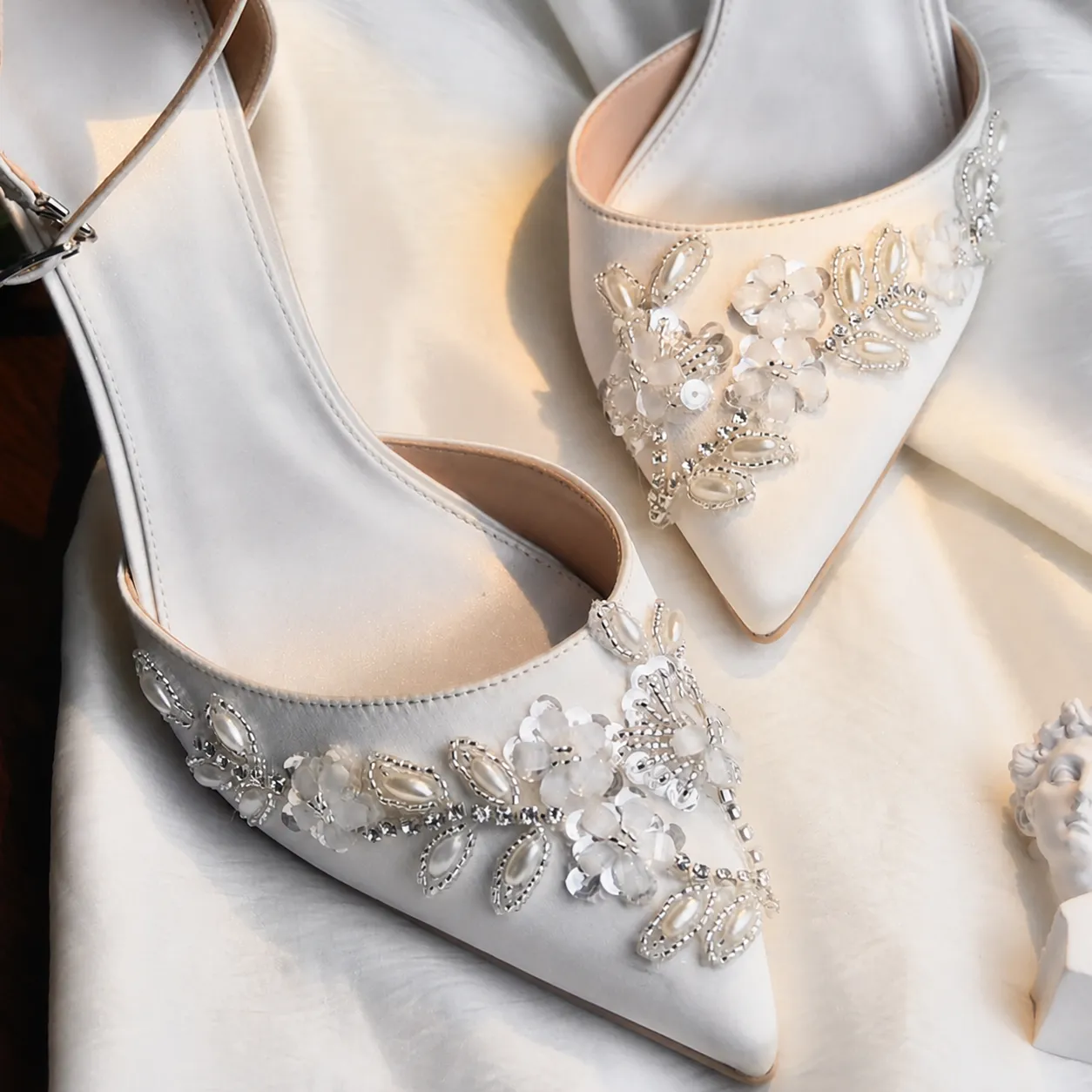 Handmade Pearl Rhinestone Shoe Clips Applique DIY Bridal Wedding Shoe Accessories Garment Trims Patches