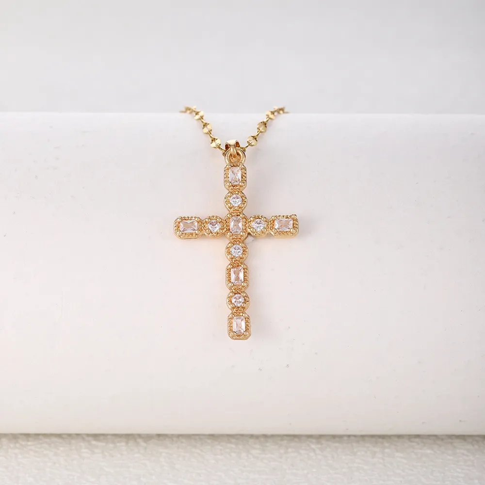 Stainless Steel Cross Pendant Necklace Elegant Copper Rhinestone Clavicle Chain Light Luxury Fashion Jewelry Gift For Women