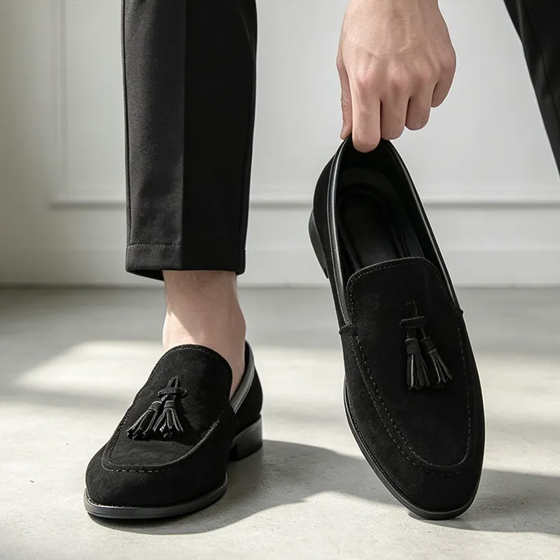 Men's Casual Suede Leather Loafers Tassel Slip On Flat Shoes British Style Breathable Business Driving Shoes