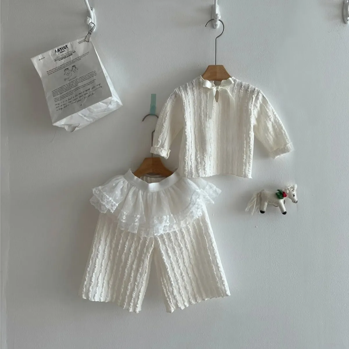 Infant Toddler Baby Girls Fall Outfit Long Sleeve Jacquard Top And Wide Leg Pants Set Cute Bow Children Clothing