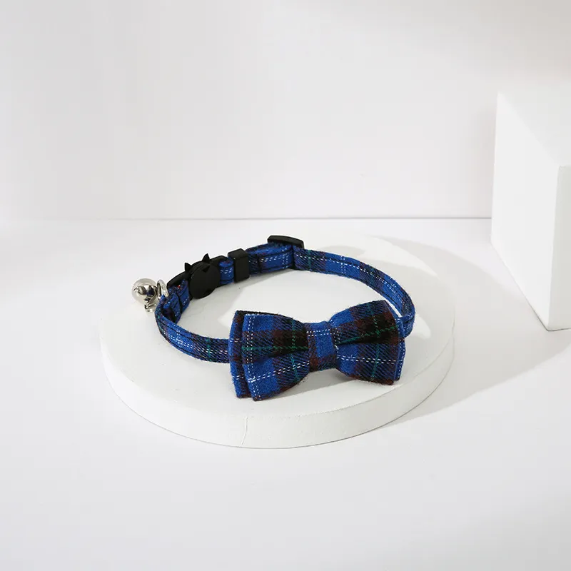 Britse Stijl Ruitjes Huisdier Halsband met Strik Bel Snelsluiting Kunststof Gesp Hond Kat Nek Band Huisdier Accessoires