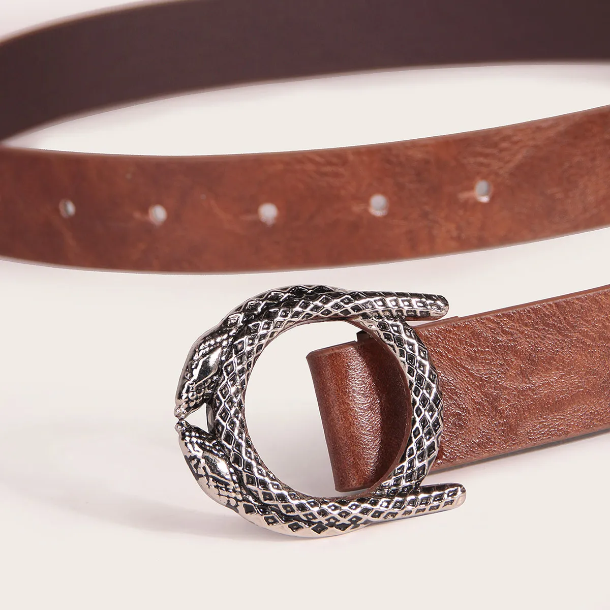 Ceinture en Cuir PU Style Western Vintage pour Femmes Boucle Serpent Argent Antique Ceinture de Mode pour Quotidien