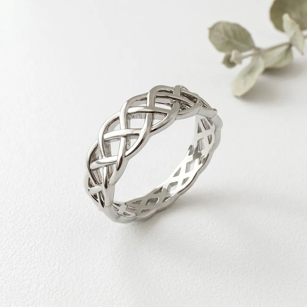 Personalized Copper Geometric Hollow Wrapped Celtic Knot Ring For Women Fashion Casual Finger Jewelry