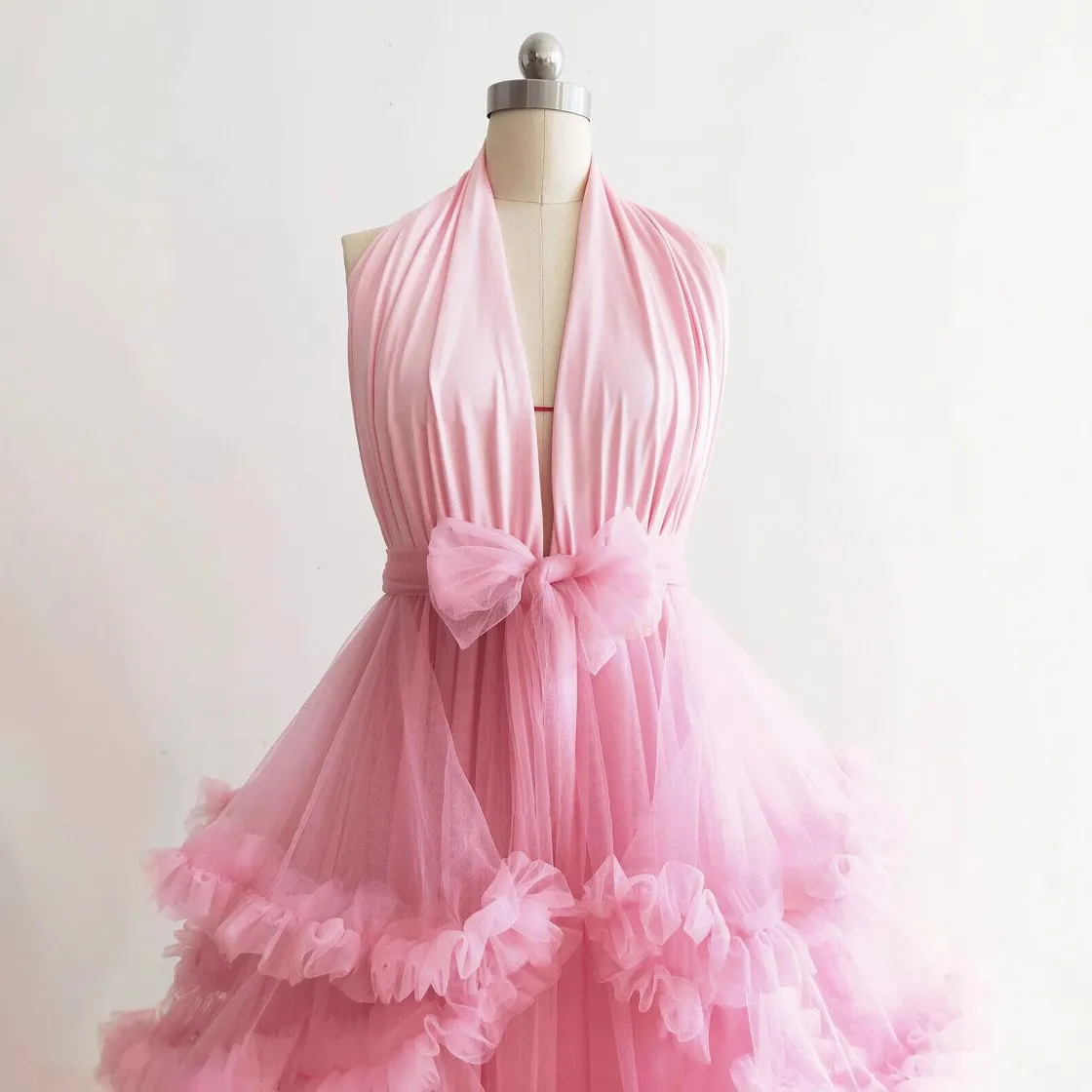 Luxurious Heavy Mesh Tulle Dress For Women Backless V-Neck Sexy Long Train Gown For Wedding Photography Pregnancy Robe