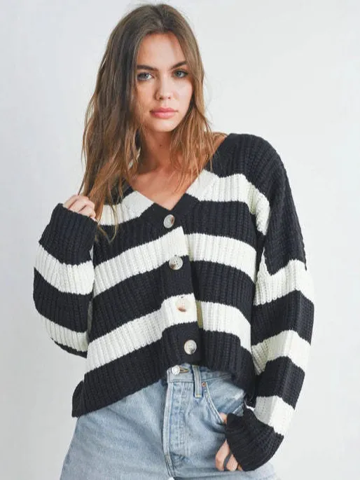 Women Casual Striped Long Sleeve V-Neck Loose Knit Cardigan Sweater Button Down Spring Autumn Fashion Knitwear