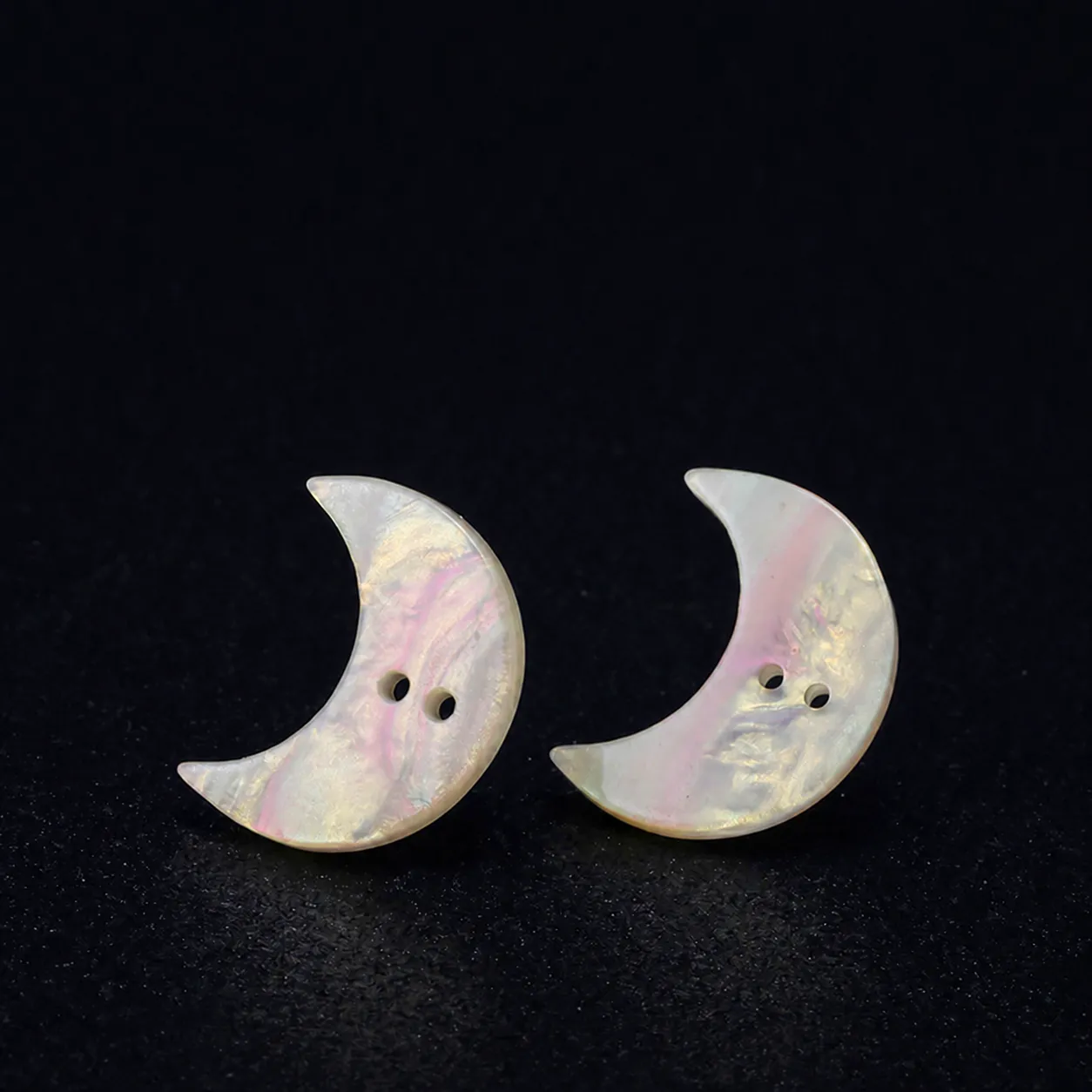 Moon Pearlescent Resin Buttons Crescent Shape Decorative Buttons For Shirt Cardigan Sweater Coat Children Clothing DIY Sewing