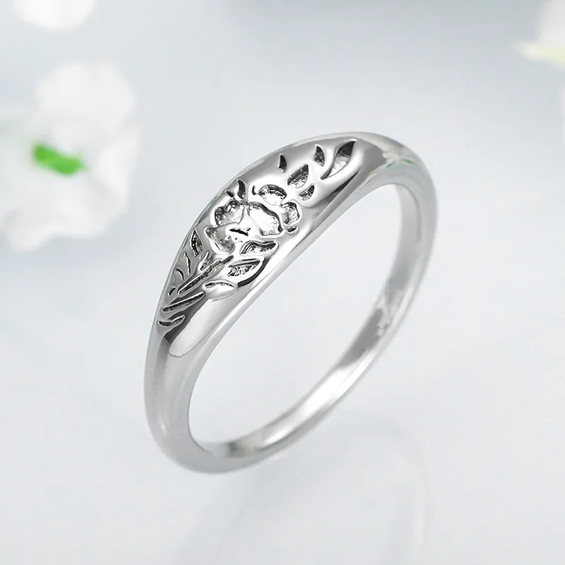 Bague en Alliage Gravée Florale Vintage Bague Statement Géométrique Unisexe Bijoux de Mode