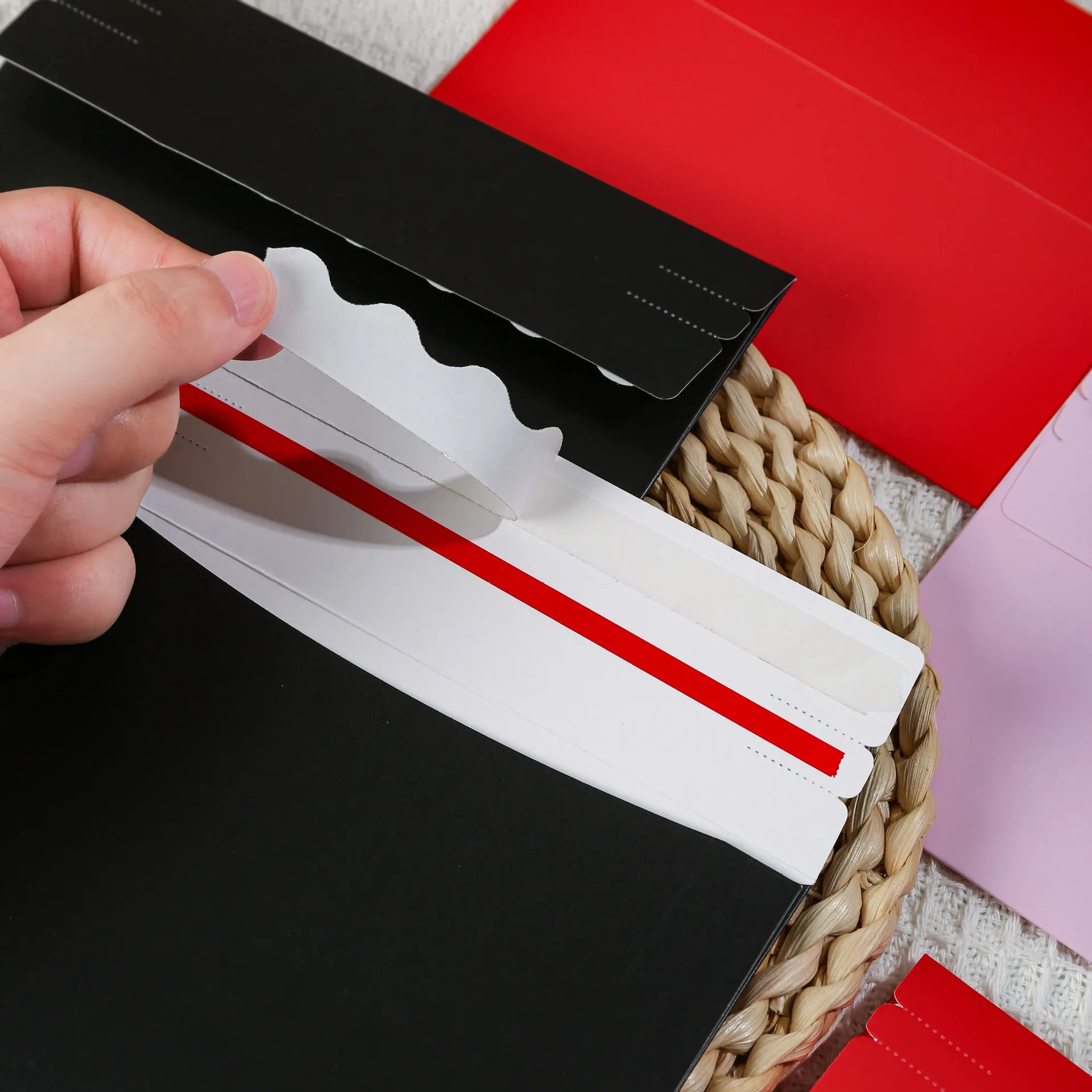 Thickened Blank Kraft Paper Envelopes Retro Minimalist Western Invitation Envelopes For Business Letter