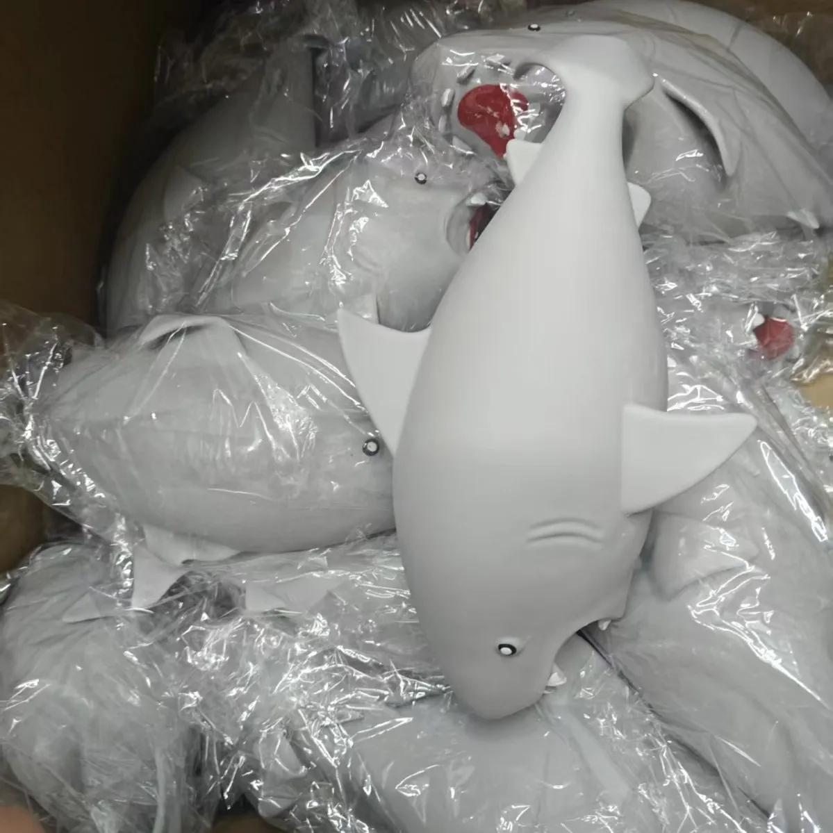 Large Shark Squishy Toy Slow Rebound Stress Relief Fidget Toy Cute Animal Silicone Decompression Toy With Display Box