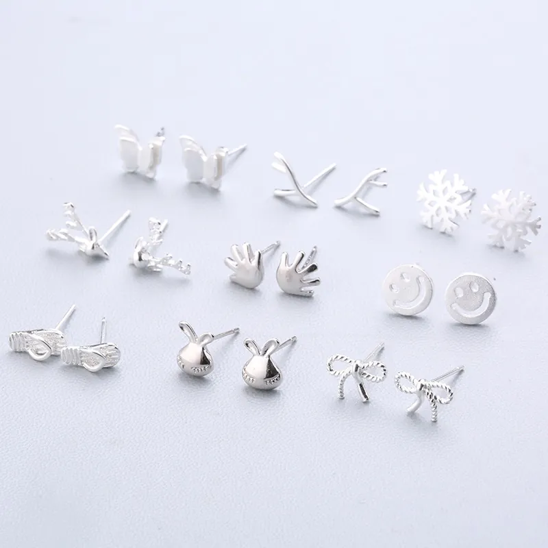 Eleganti Orecchini a Bottone in Argento Sterling 925 Coreani per Donna Ragazza Minimalisti Margherita Animale Gioielli Geometrici Regalo