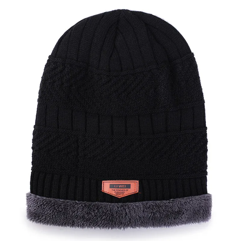 Winter Warm Knit Beanie Hat Fleece Lined Thick Slouchy Skull Cap With Leather Patch Unisex Outdoor Jacquard Texture