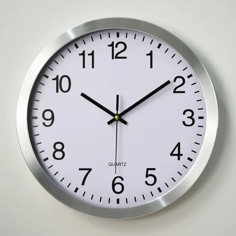 Modern Round Wall Clock Silent Metal Aluminum Frame Quartz Battery Operated Analog Display Living Room Home Office Decor