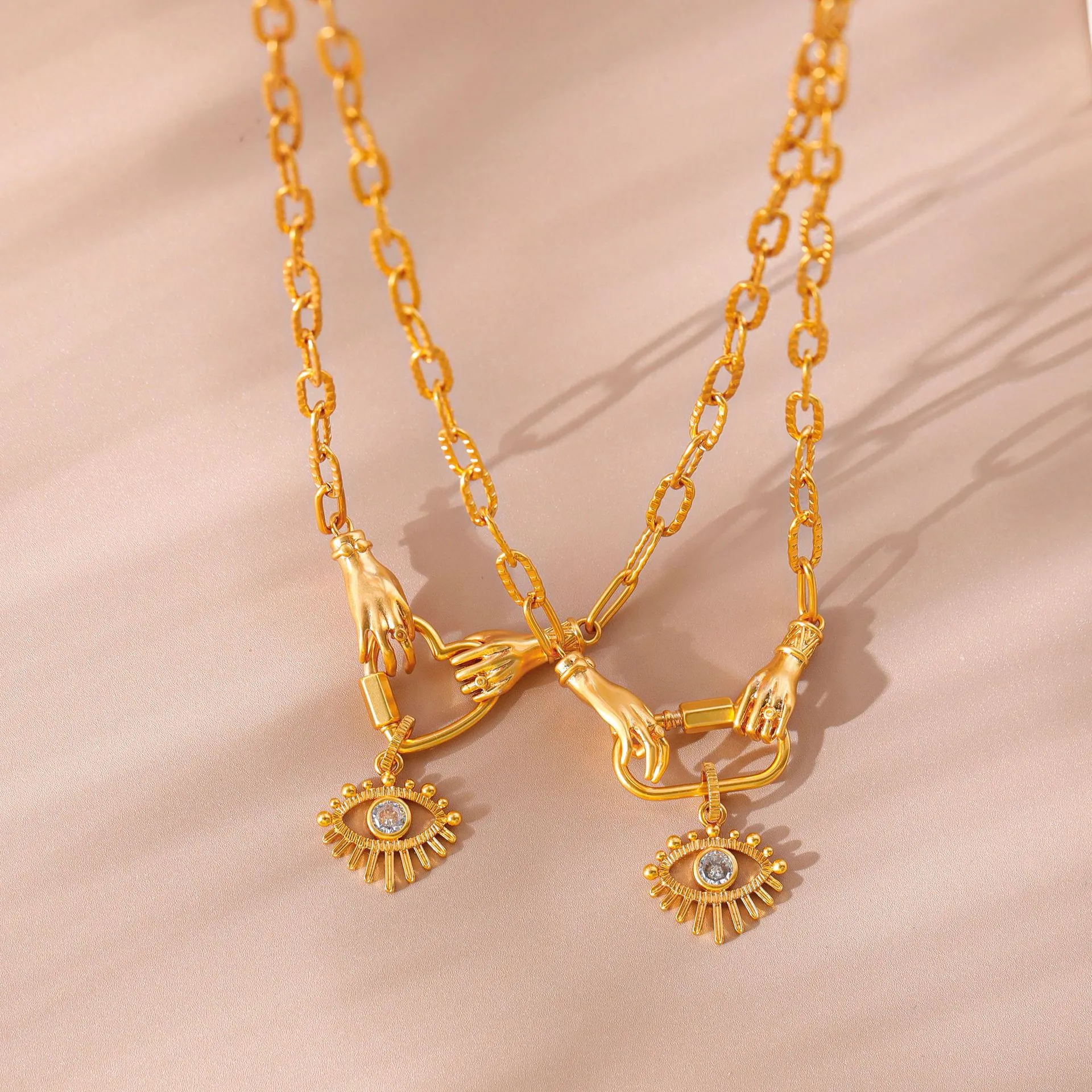 Evil Eye Necklace Vintage Copper 18K Gold Plated Zircon Pendant Hand Heart Shape Clasp Bohemian Jewelry For Women