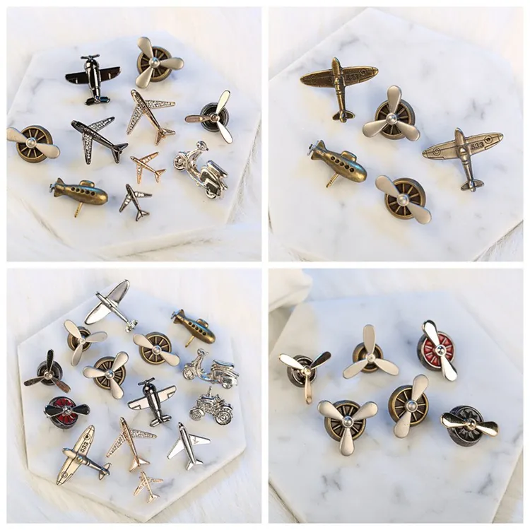Vintage Airplane Engine Propeller Brooch Pin Alloy Retro Industrial Punk Aircraft Badge For Men Women