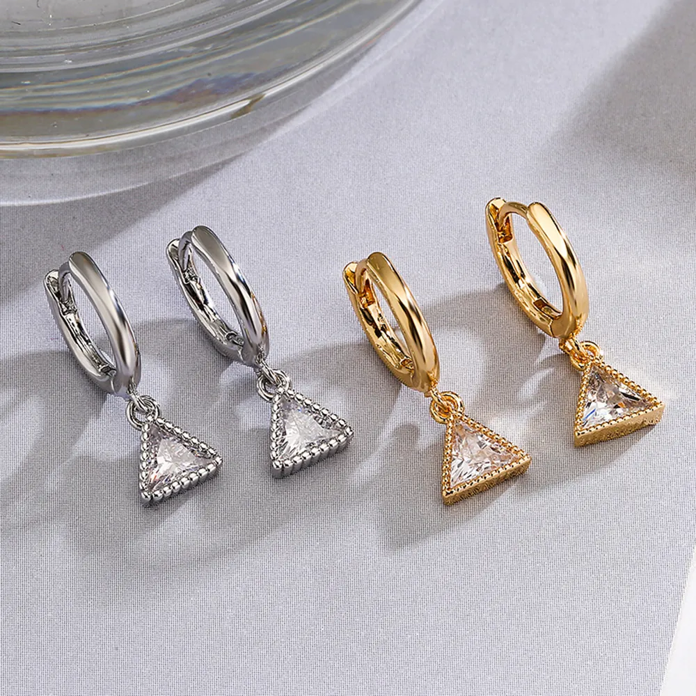 Orecchini A Cerchio Huggie Con Zircone Triangolare Geometrici In Rame Pendenti Delicati Gioielli Di Moda Minimalisti Per Donna