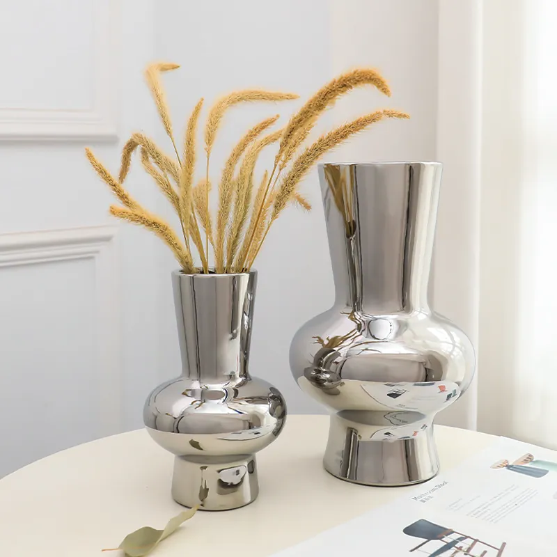 Modern Luxury Ceramic Vase Electroplated Silver Gold Mirror Finish Home Decor Minimalist Desktop Flower Arrangement