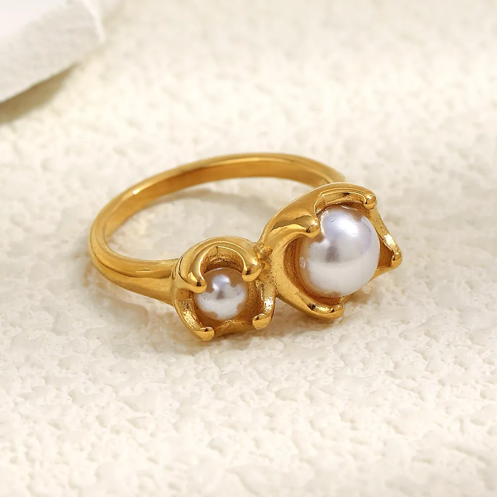 Anello Vintage Con Künstliche Perle Sintetiche A Bocciolo In Acciaio Inossidabile Placcato Oro 18K Gioielli Da Donna
