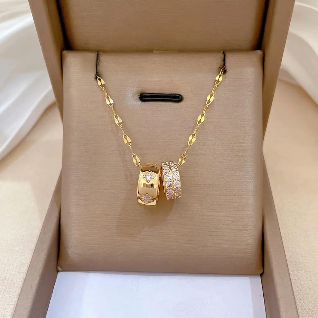 Double Interlocking Ring Necklace Titanium Steel Copper Micro Pave Zircon Pendant Fashion Luxury Jewelry For Women