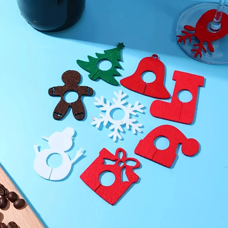 Christmas Wine Glass Markers Felt Fabric Holiday Party Cup Decorations Snowman Tree Elk Shapes Drinking Identifier Charms