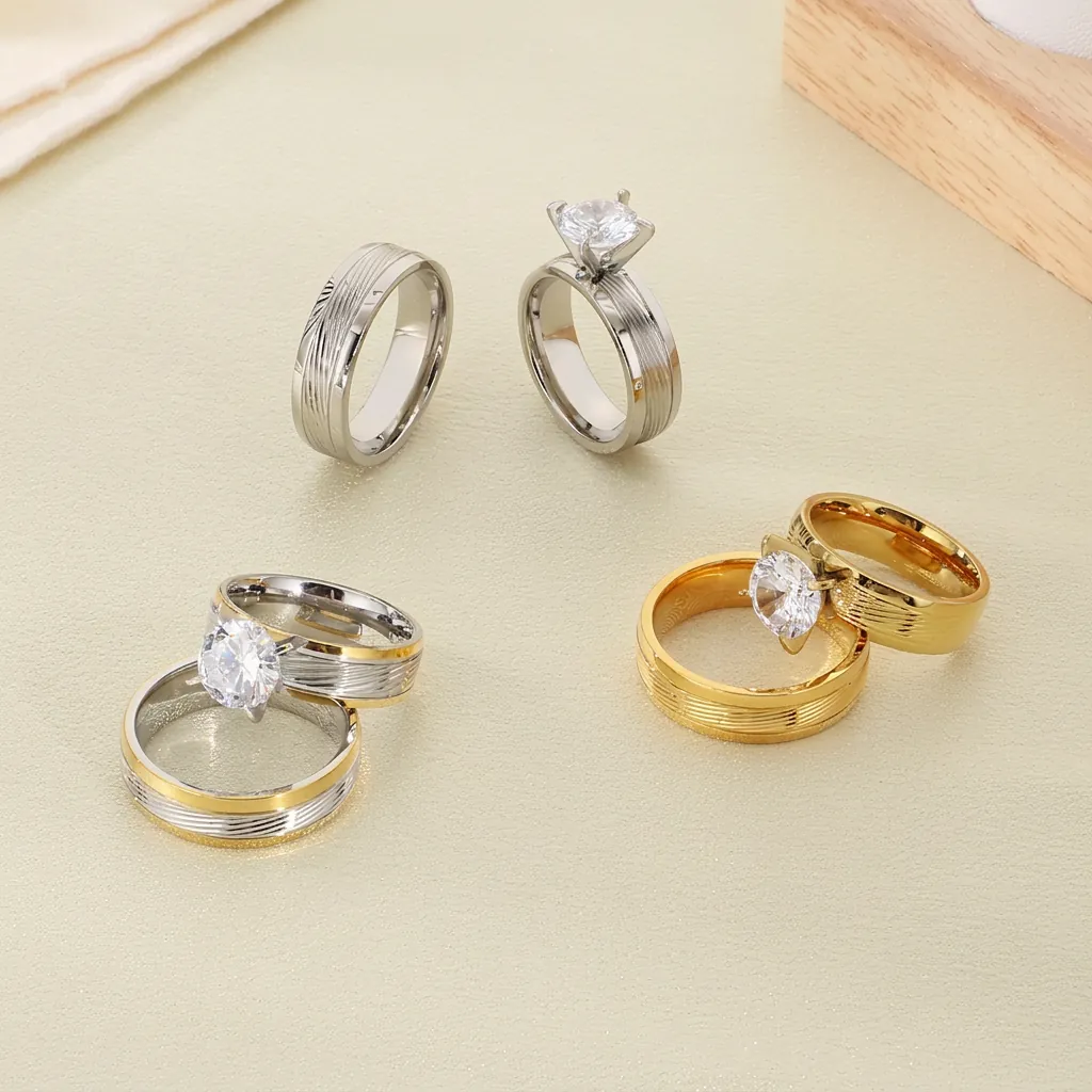 Anelli Di Coppia In Acciaio Inossidabile Placcato Oro 18K Trama A Onde Intarsio In Zirconia Gioielli Uomo Donna