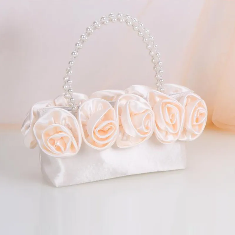 Borsa Da Sera In Satin Con Rose Fatte A Mano E Manico Di Künstliche Perle Per Matrimoni Feste Donne Eleganti